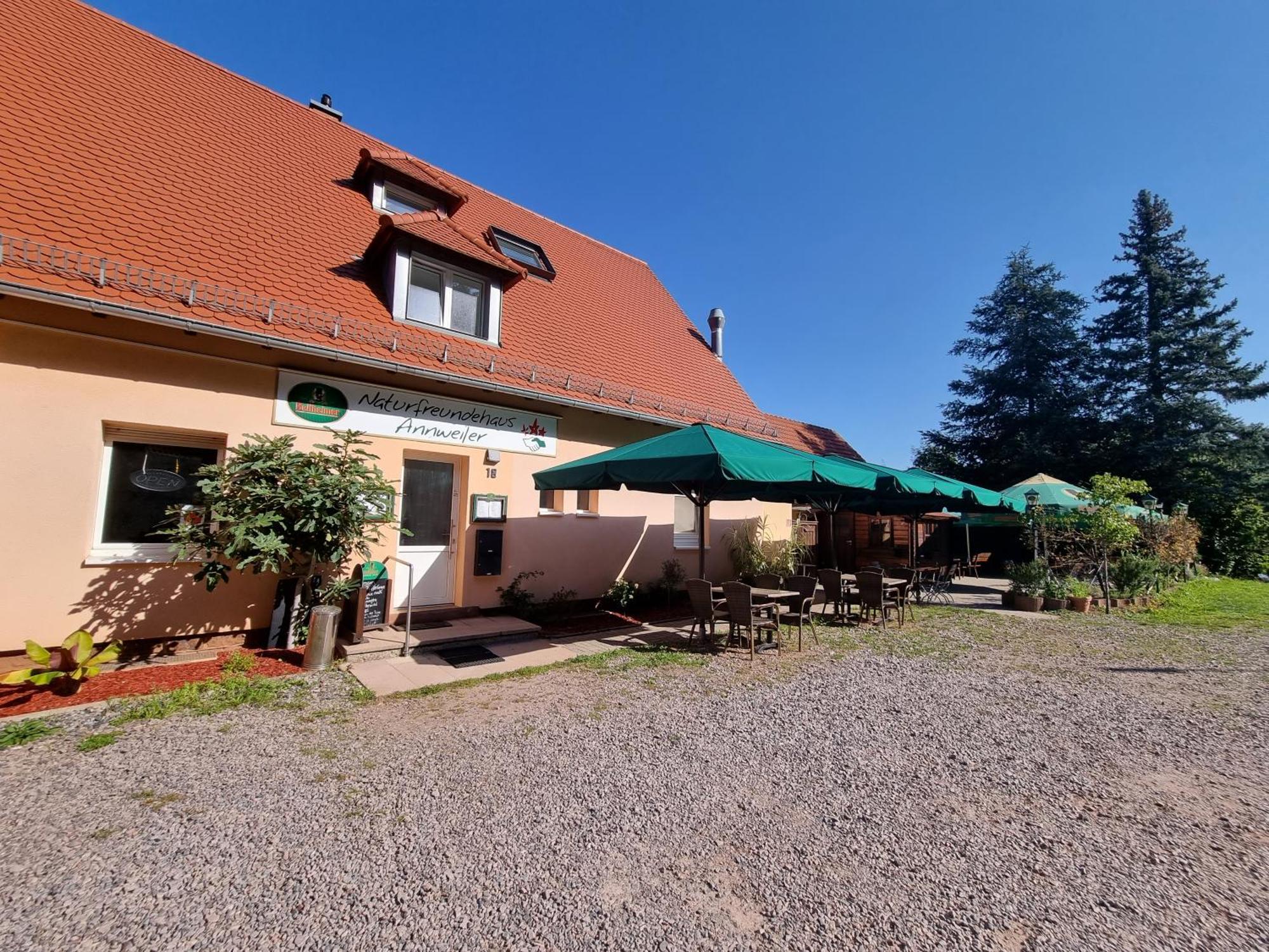 Naturfreundehaus Annweiler am Trifels Luaran gambar